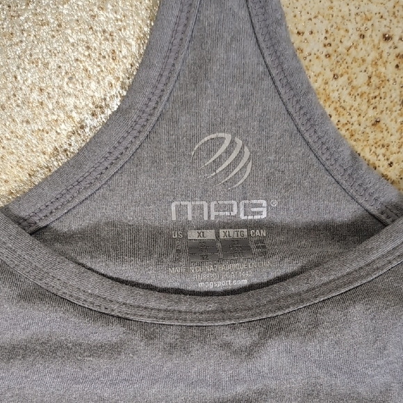 MPG | Gray Workout Fitted Tank Top With Camisole Size XL 1X - Picture 3 of 9